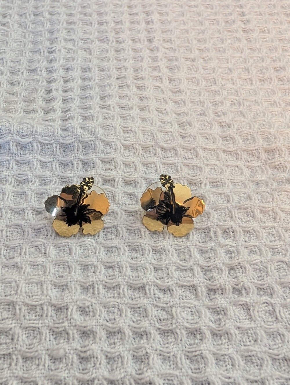 Black Gold Hibiscus Flower Post Earrings Hawaiian Tropical